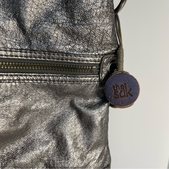 The Sak Metallic Grey Leather Crossbody Purse Bag - Picture 3 of 14